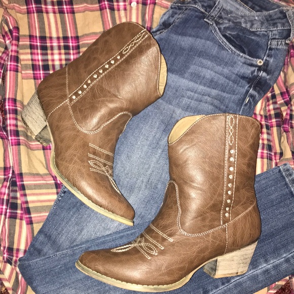 Brown Charming Charlie Boots | Poshmark